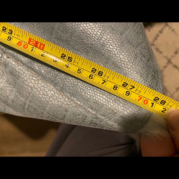 Jacket - Picture 8 of 10